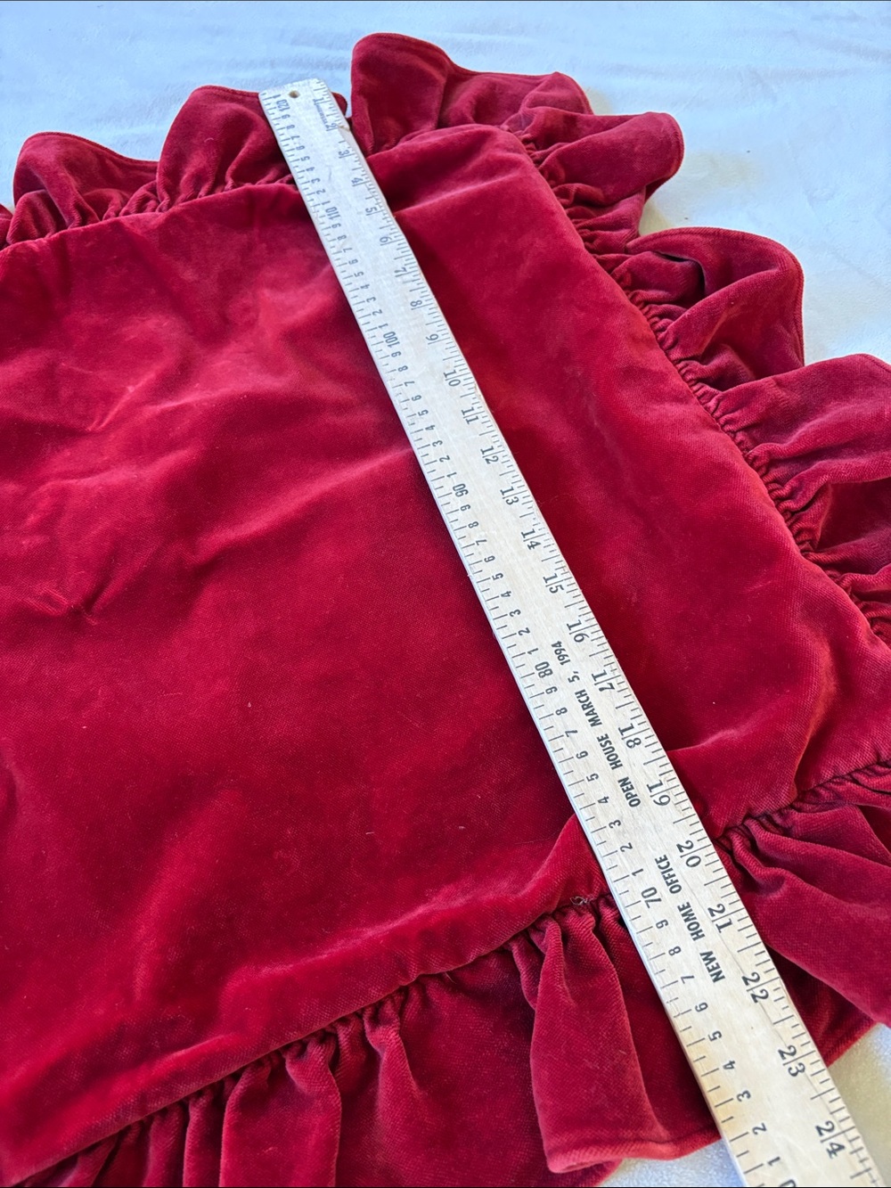 Ralph Lauren Plush Red Velvet Ruffled Throw Pillow Cover - Picture 2 of 6